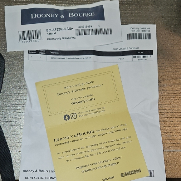 Dooney And Bourke Saffiano Drawstring Crossbody, Nwt - Picture 13 of 16